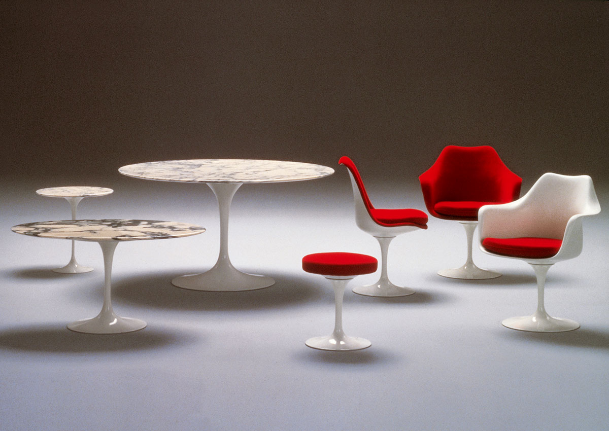 KNOLL International. Tulip-Chair
