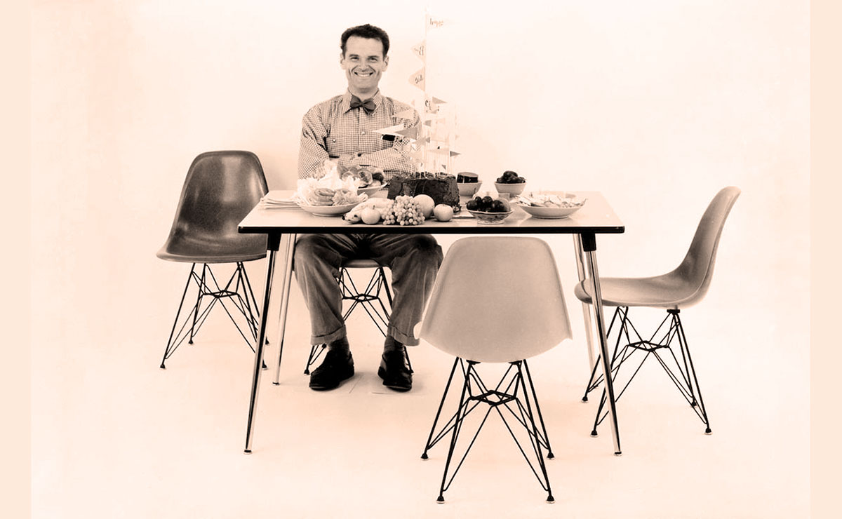Vitra DAX Plastic Armchair